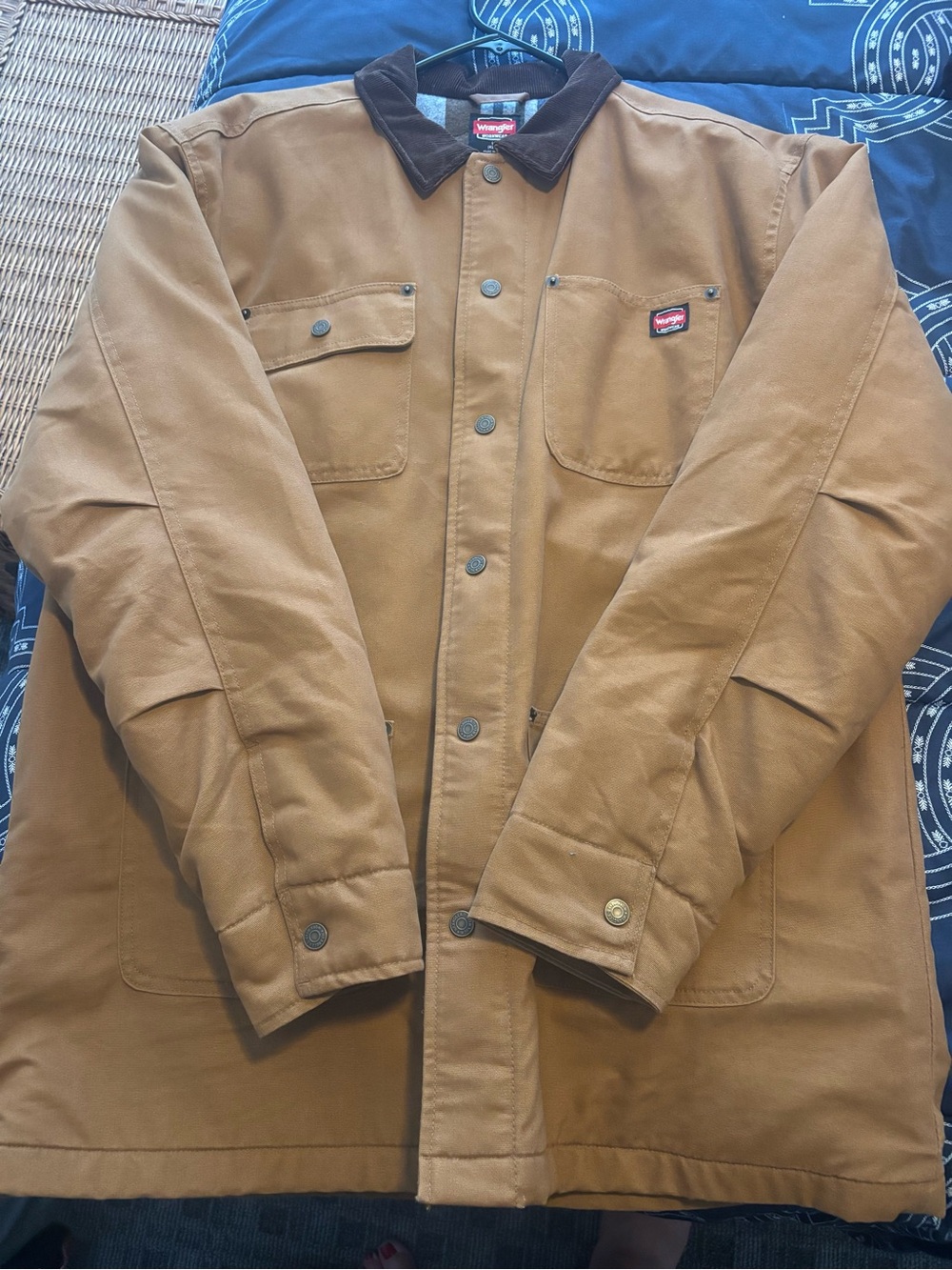 Wrangler tan duck chore jacket with dark brown corduroy collar